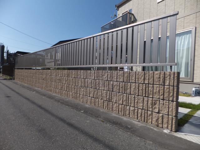 目隠しフェンス・転落防止フェンス・境界フェンスの施工例 | 松本市の 