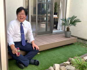 なぜこの人は、スーツのまま現場に立つのか｜宅建士×庭づくり 山崎さん編